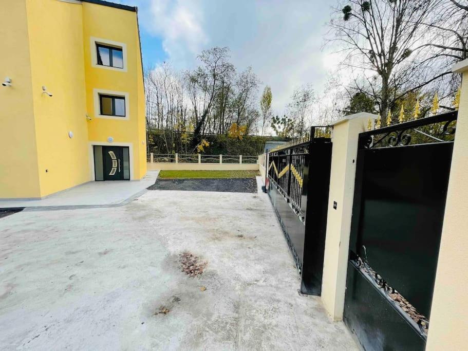 Apartment Masion Belle Vue Sarcelles