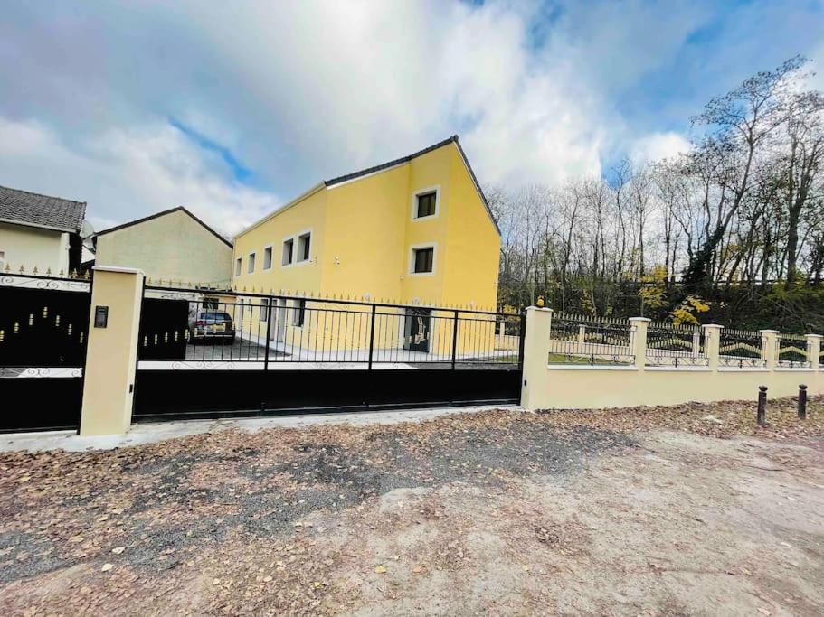 Masion Belle Vue Apartment Sarcelles