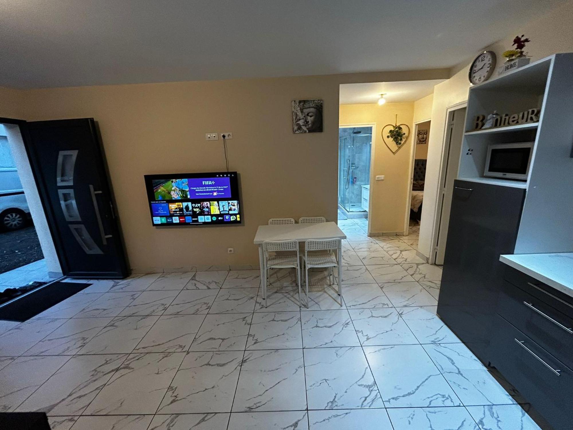 Masion Belle Vue Apartment *
